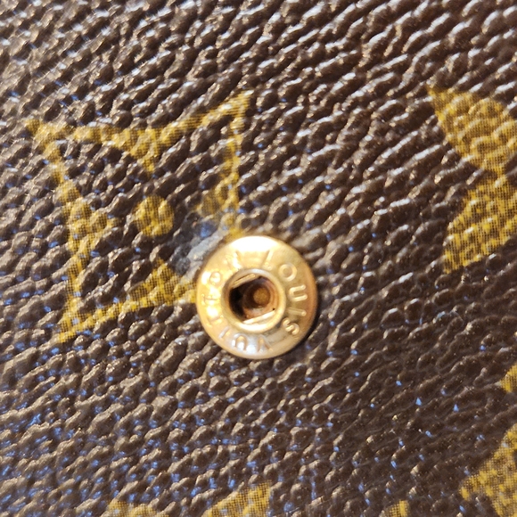 Authentic Louis Vuitton Monogram Wallet - Picture 9 of 16
